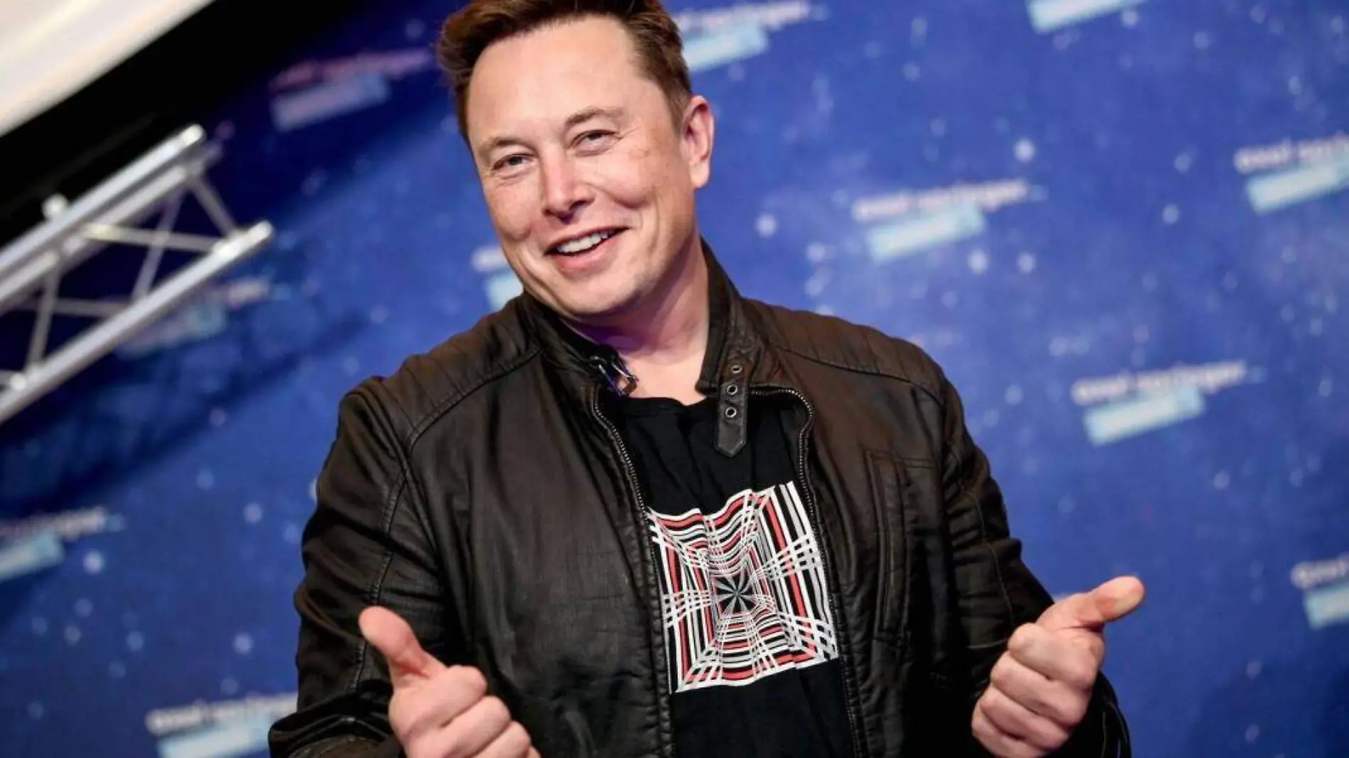 Estas son las cantidades millonarias que Elon Musk les paga a sus empleados deTesla y SpaceX